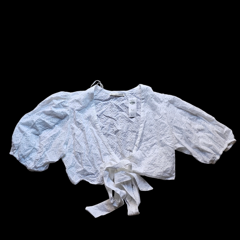 Abercrombie‎ and Fitch NWT eyelet cotton bohemian cottagecore cropped top size L